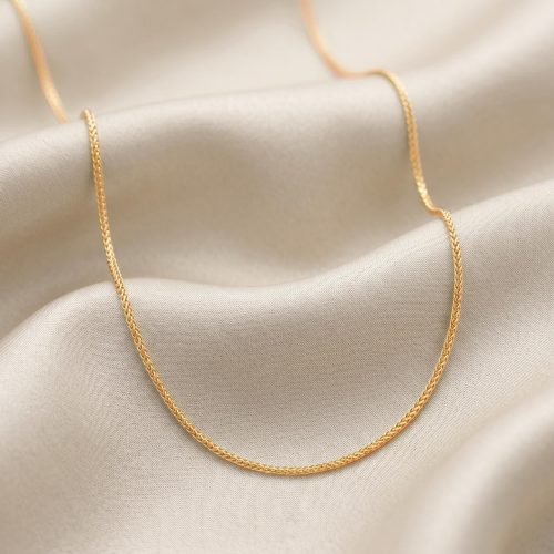 Timeless Elegance Redefined: Discover the Radiant Beauty of 18K Gold Chains by Bafleh Jewellery