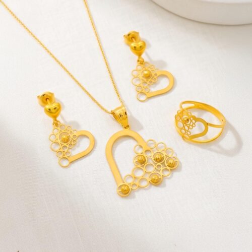 Bafleh Jewellery 21K Gold Heart Pendant Set with Earrings, Ring