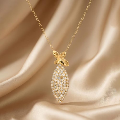 Luxury 18K Gold Necklace Crafted by Bafleh Jewellery