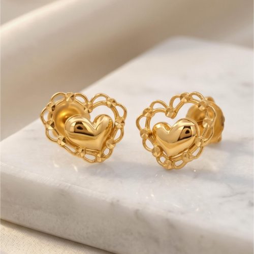 Beautiful 18K Daily Wear Earrings Only at Bafleh Jewellery