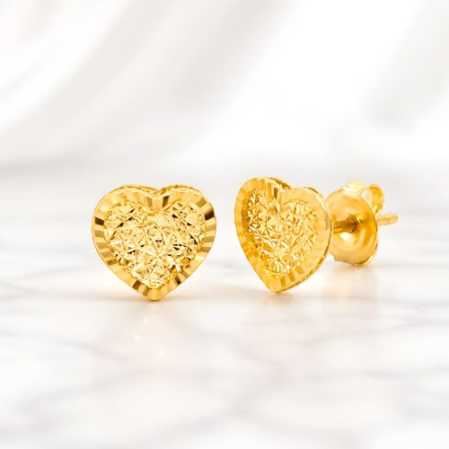 Everyday Elegance in 18K Gold Earrings at Bafleh Jewellery