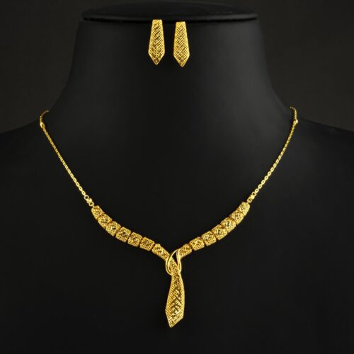 Discover Timeless Elegance with Our Lightweight 22kt Gold Necklace Set ? A Signature Masterpiece by Bafleh Jewellery