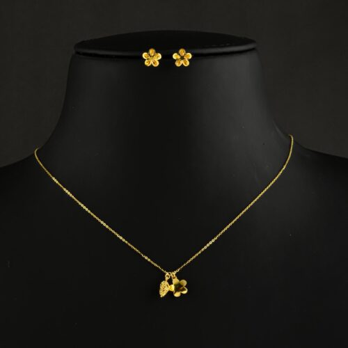 Minimal Weight, Maximum Brilliance ? Experience Bafleh Jewellery?s Light & Lovely 22kt Gold Necklace Set