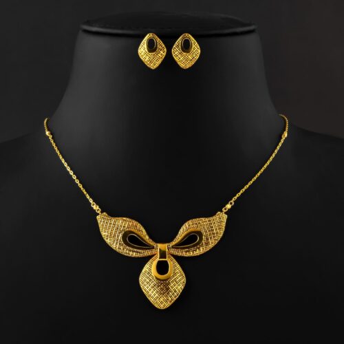 Radiate Royalty ? 22kt Yellow Gold Necklace Set at Bafleh Jewellery