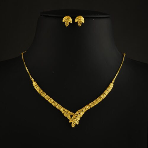 Light as a Feather, Rich in Heritage ? Bafleh Jewellery?s 22kt Gold Necklace Set Redefines Luxury and Comfort