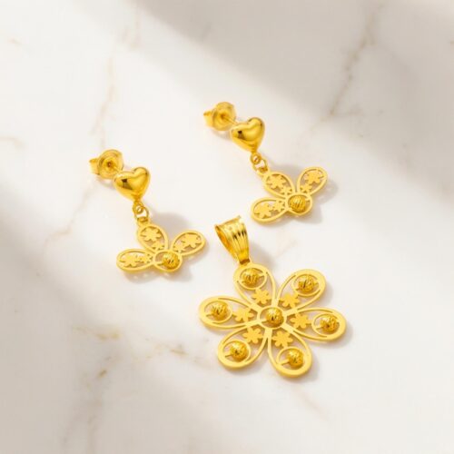 Elegant 21K Gold Textured Floral Pendant set with Earring by Bafleh Jewellery