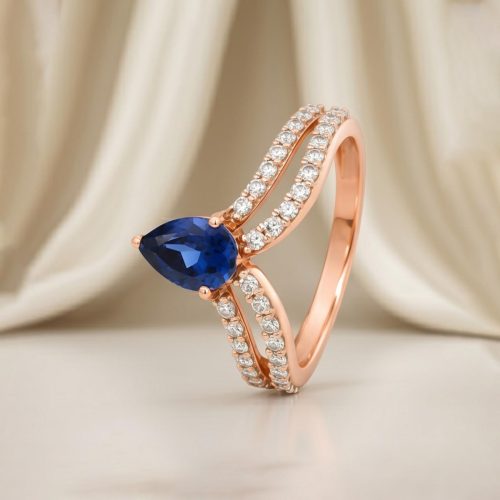Royal Inspired 18K Rose Gold Blue Sapphire & Natural Diamond Ring ? Luxury Statement Piece for Every Occasion