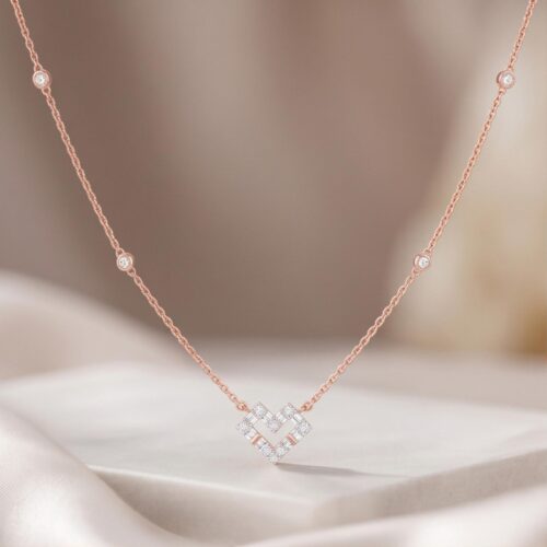 Modern Muse: Lightweight Diamond Necklace for Everyday Chic