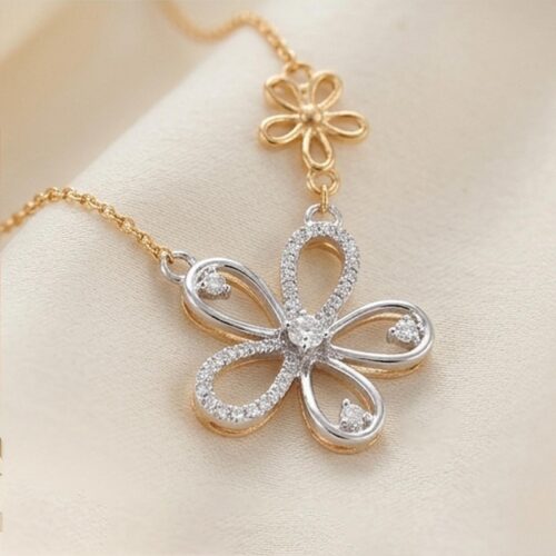 18K Yellow Gold Flower Shape Natural Diamond Necklace Bafleh Jewellery