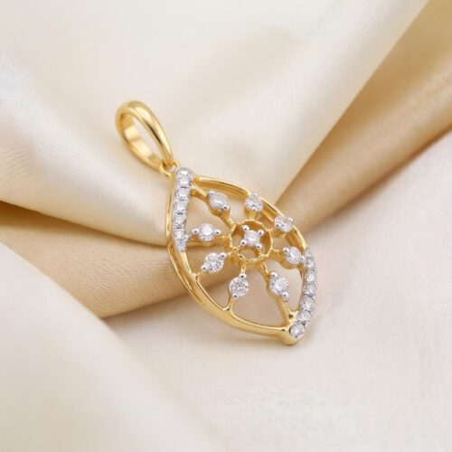 Exquisite 18K Gold Natural Diamond Pendant A Symbol of Timeless Luxury and Elegance by Bafleh Jewellery