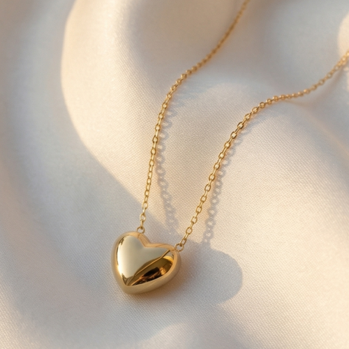 Luxurious 18KT Gold Necklace Designs