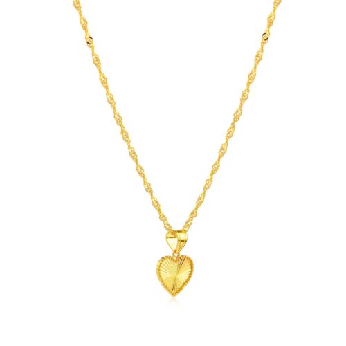Dazzle in 21k Gold: Necklaces Fit for Royalty