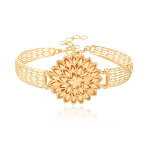 Golden Grace: Dazzling 22kt Bangles for Everyday Luxury