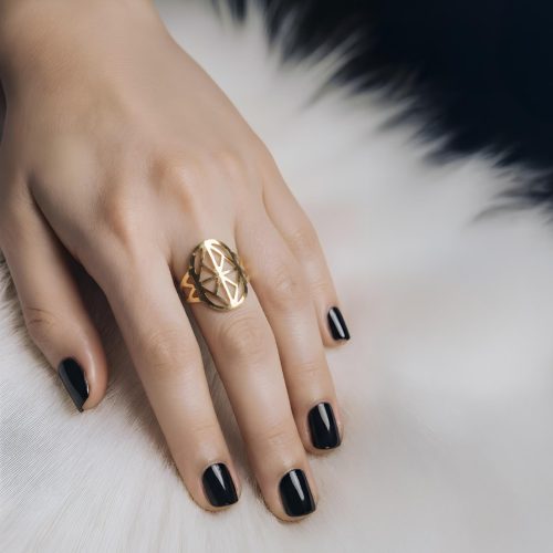 Elegant 18K Lightweight Rings Discover Timeless Style Only at Bafleh Jewellery