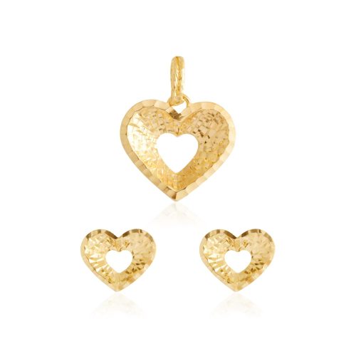 Stunning 18K Gold Pendant Set That Defines Grace, Purity, and Lasting Elegance