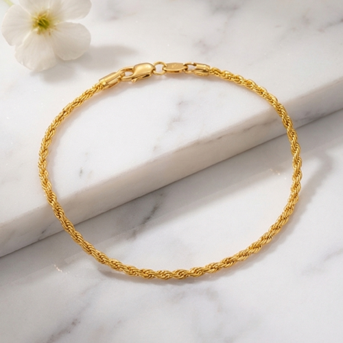 Exquisite 22kt Gold Bracelet: A Timeless Piece of Artistry and Elegance