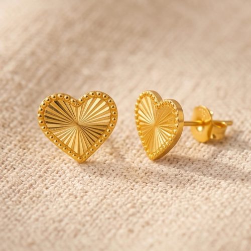 22kt Gold Earrings That Stud with Style