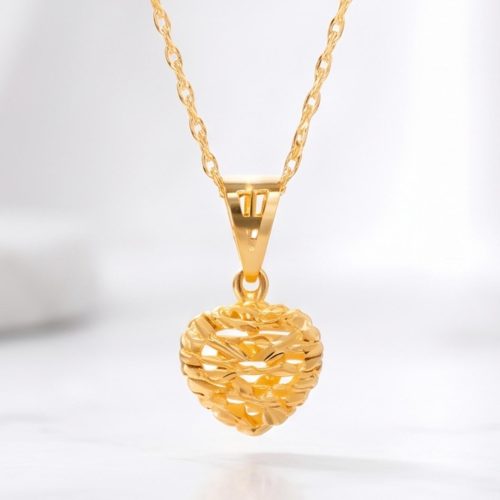 22kt Gold Heart Necklaces: Where Luxury Meets Love