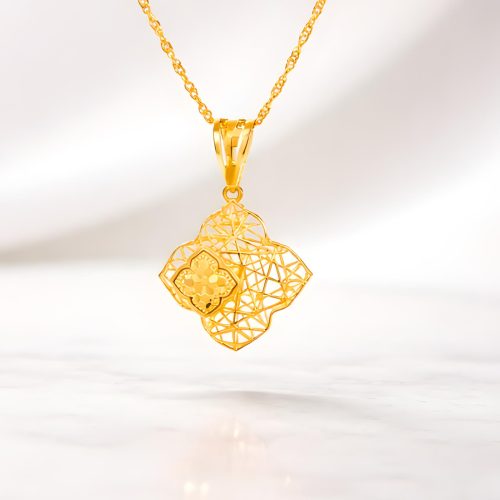 Elegant 22kt Gold Pendants for Every Occasion