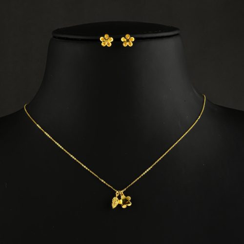 Minimal Weight, Maximum Brilliance : Experience Bafleh Jewellery's Light & Lovely 22kt Gold Necklace Set