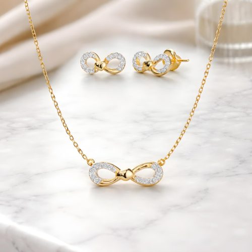 Bafleh Exclusive: Diamond Infinity Necklace Set in Yellow Gold