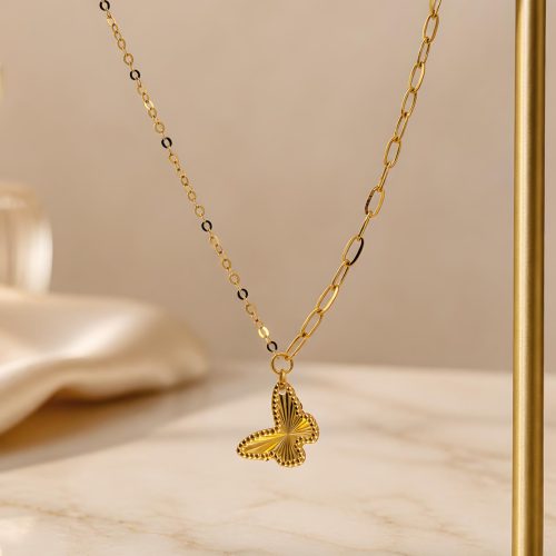 Bafleh Jewellery 22K Gold Necklace  A Timeless Statement of Pure Elegance