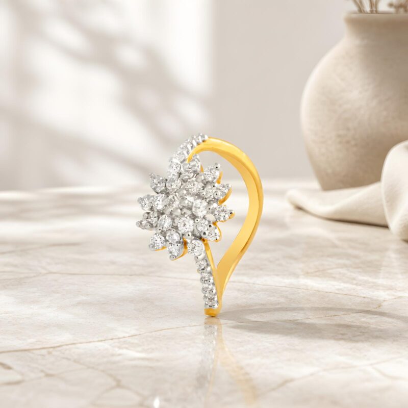 Experience Luxury & Brilliance with Our Exquisite 18K Yellow Gold Ring Adorned with Natural Diamonds Available at Bafleh Jewellery