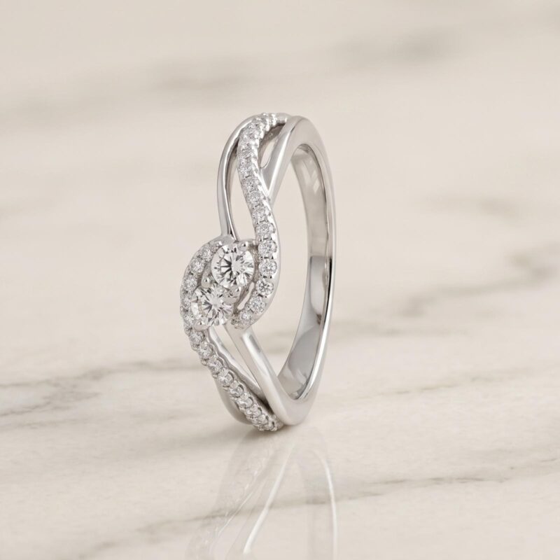 Luxury 18K White Gold Natural Diamond Ring Crafted for Elegance & Brilliance