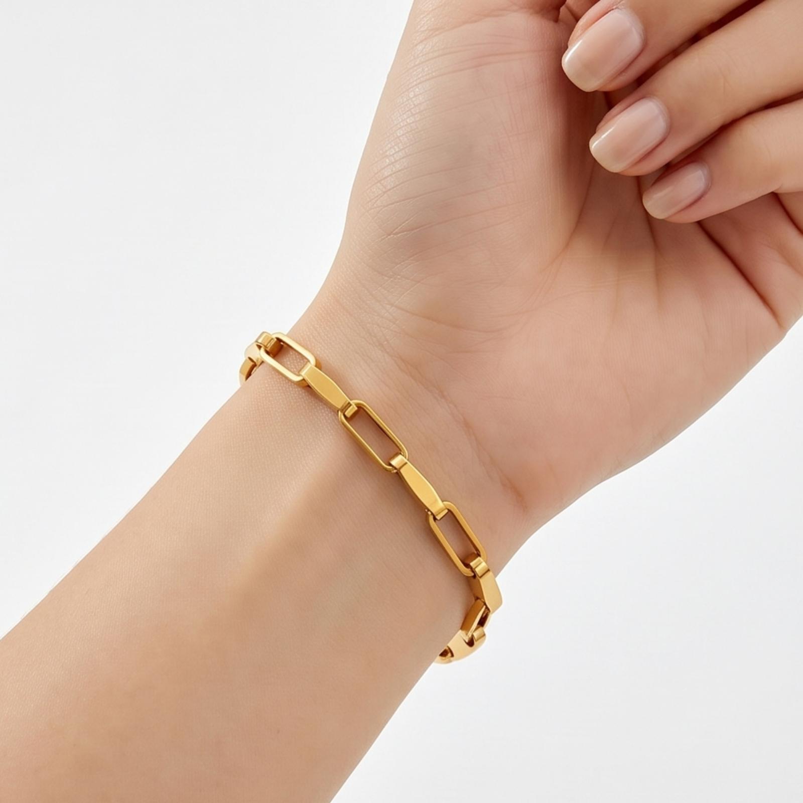 Discover Modern 21K Gold Fine Link Bracelets at Bafleh Jewellery. - Image 3