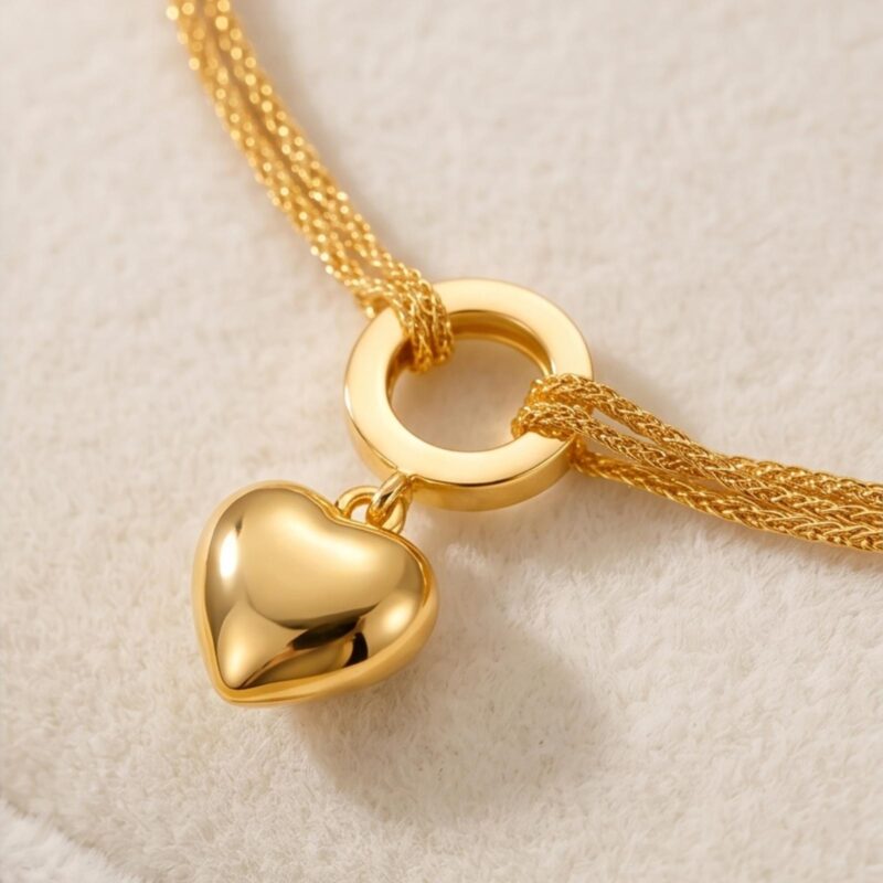 Alternative view of 18K Gold Elegant Heart Charm Bracelet