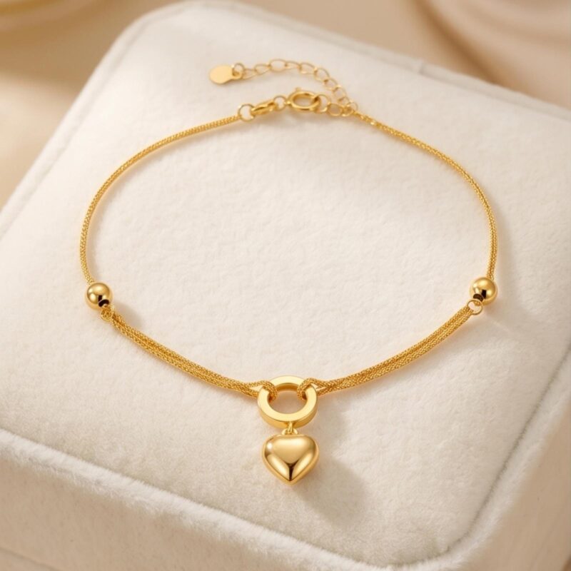 18K Gold Elegant Heart Charm Bracelet