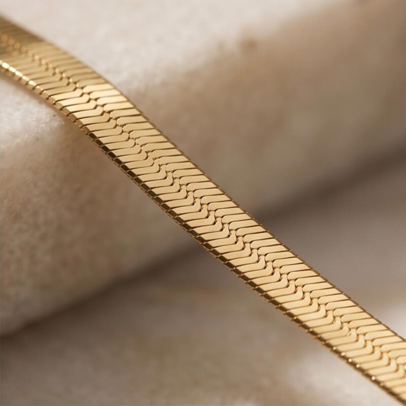Alternative view of 18K Yellow Gold Classic Herringbone Chain Necklace