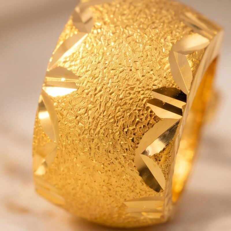 Alternative view of Experience the perfect blend of tradition and luxury with 22K gold earrings by Bafleh Jewellery