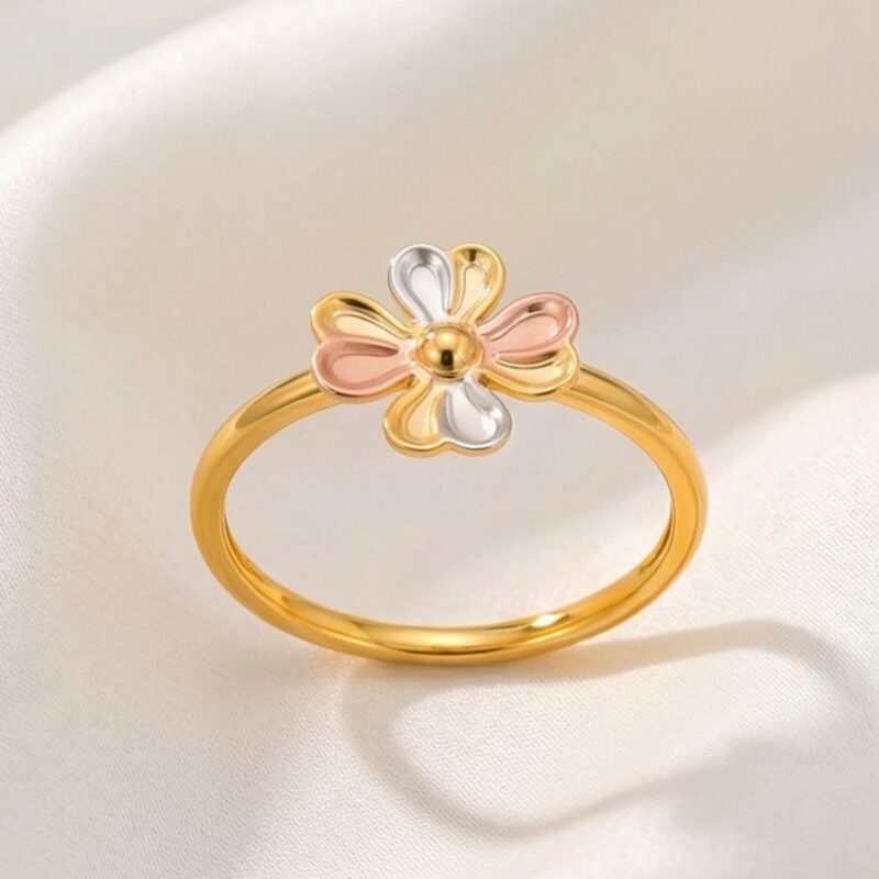 Bafleh Jewellery Presents an Elegant 3 Color tone 22KT Refined Gold Ring Collection