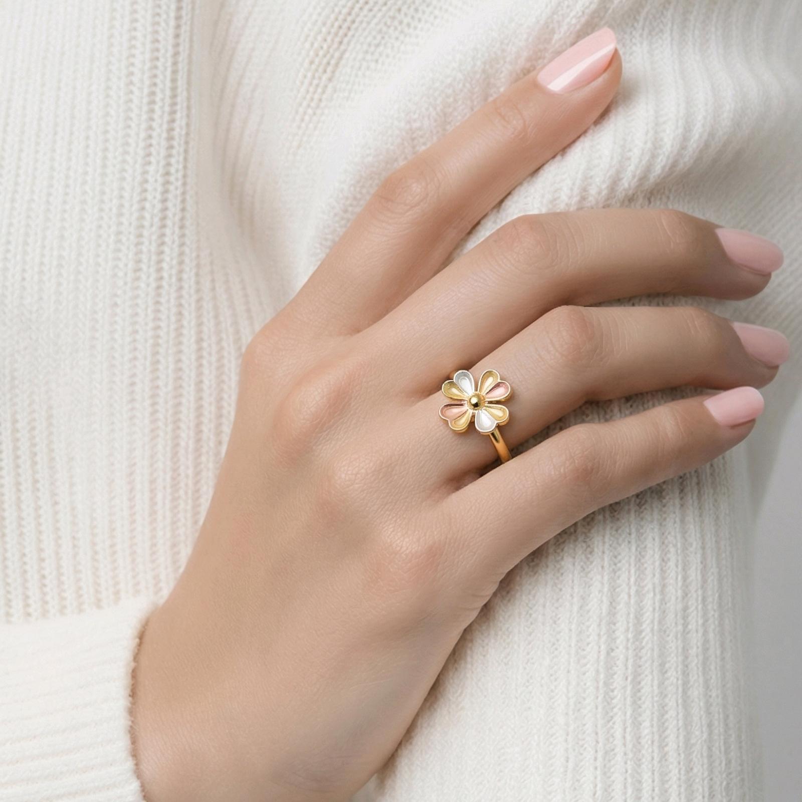 Bafleh Jewellery Presents an Elegant 3 Color tone 22KT Refined Gold Ring Collection - Image 3