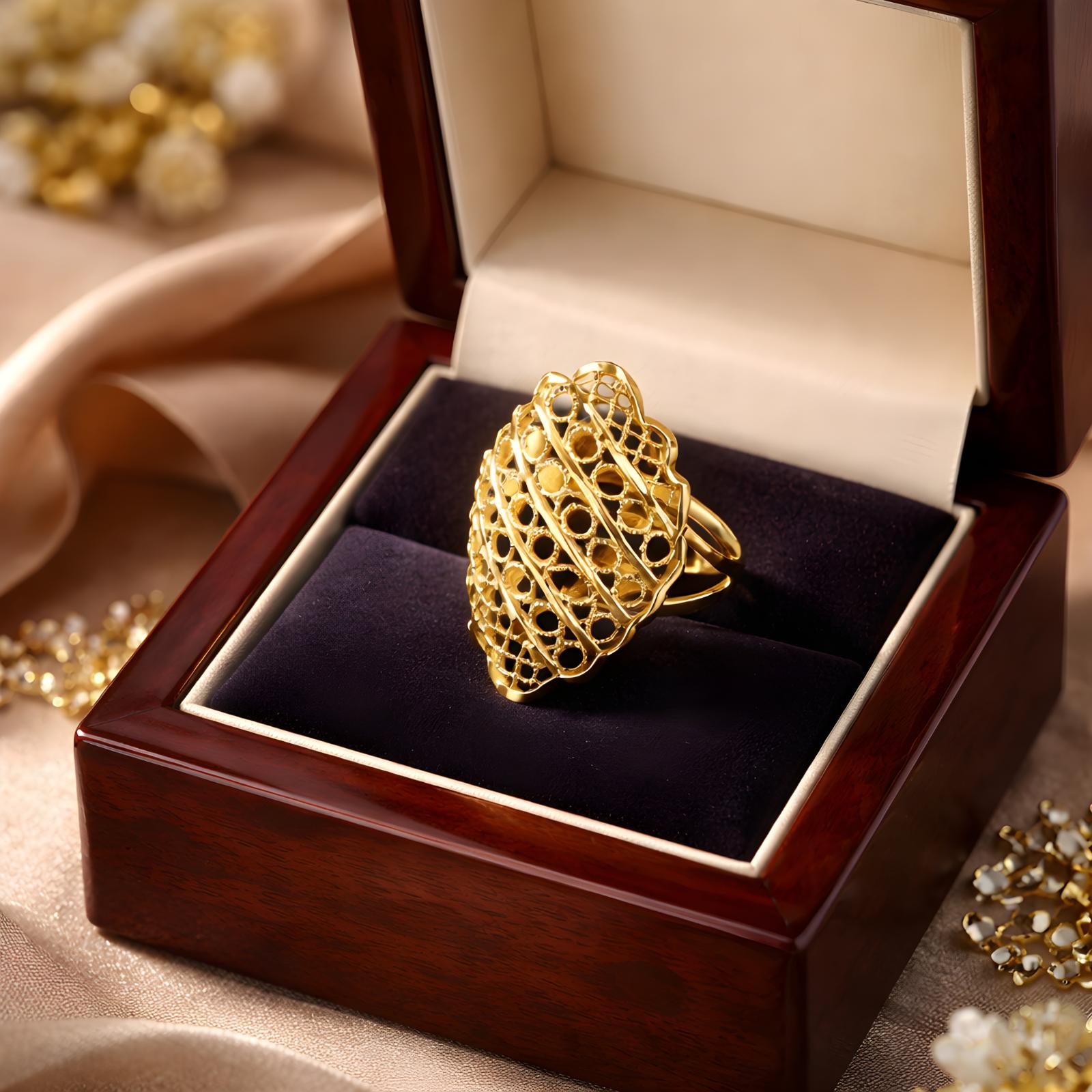 Maximum Sparkle in Minimal 18K Gold Ring Collections at Bafleh Jewellery - Image 4