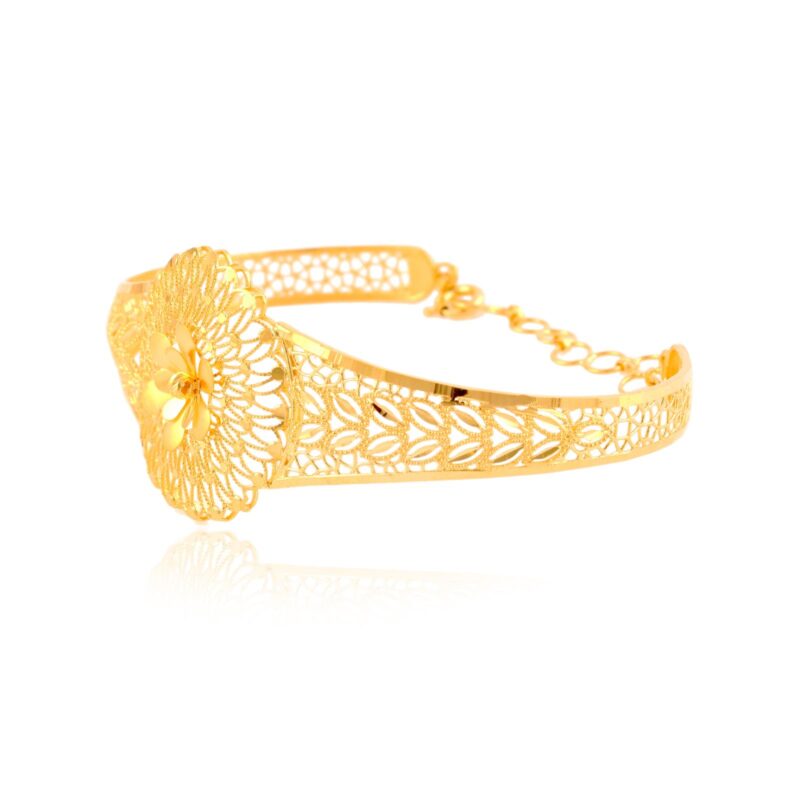 Alternative view of Discover the Magic of 22kt Gold Bangle Set