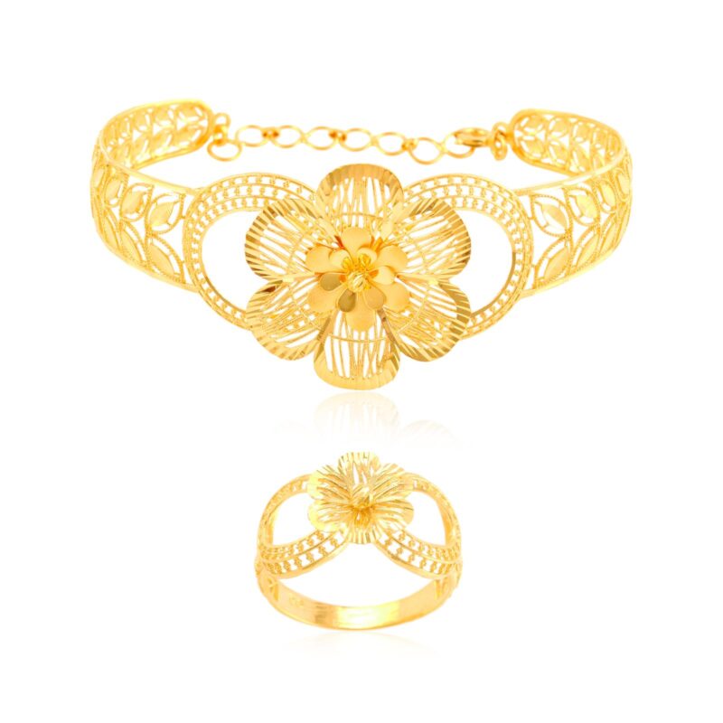 Elevate Your Look with 22kt Gold Bangle Set