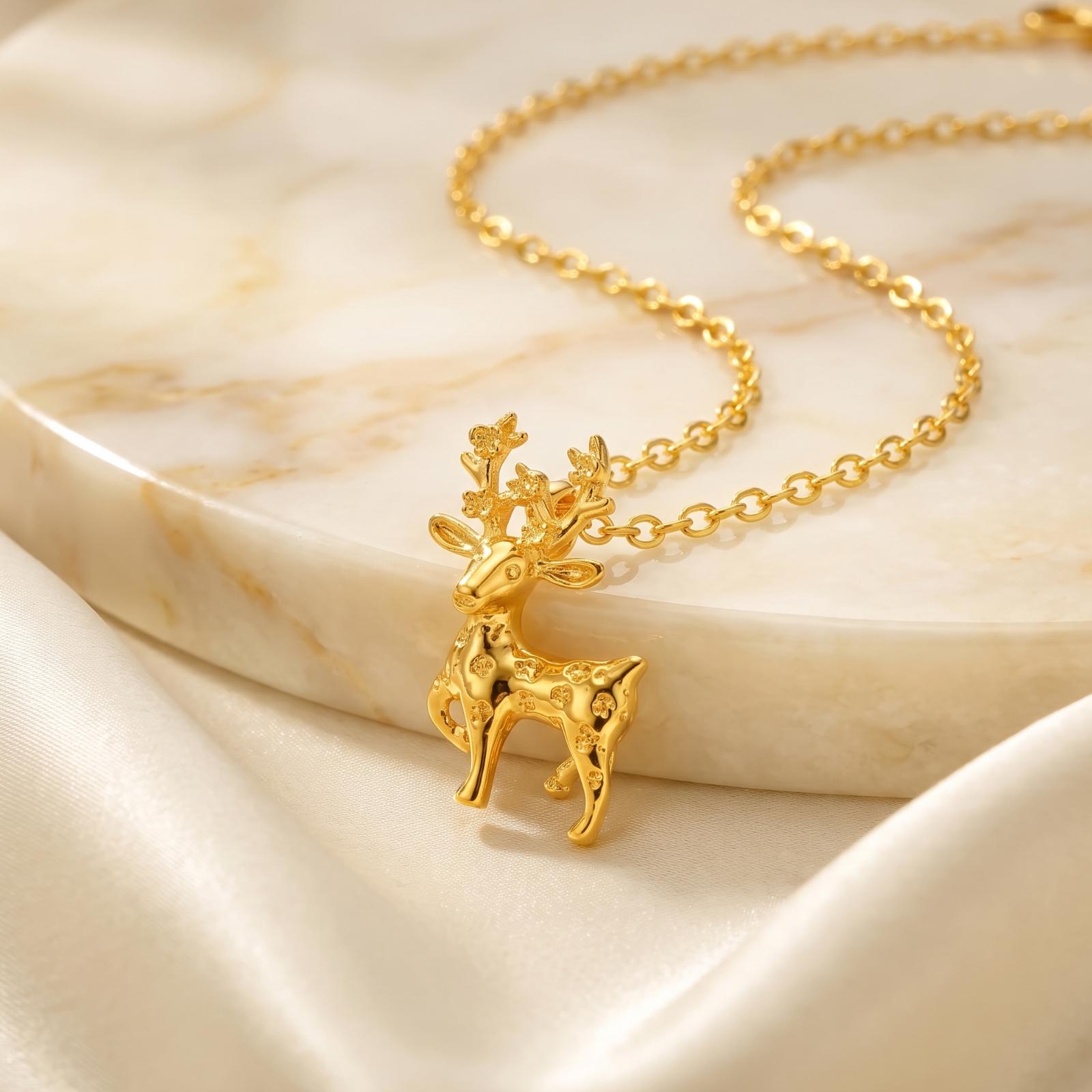 Bafleh Jewellery 21K Yellow Gold Sculpted Deer Pendant Necklace