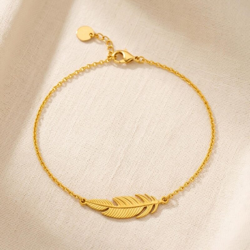 Crafted to Perfection: Explore Our Dazzling 21K Gold Bracelets - A Testament to Fine Artistry