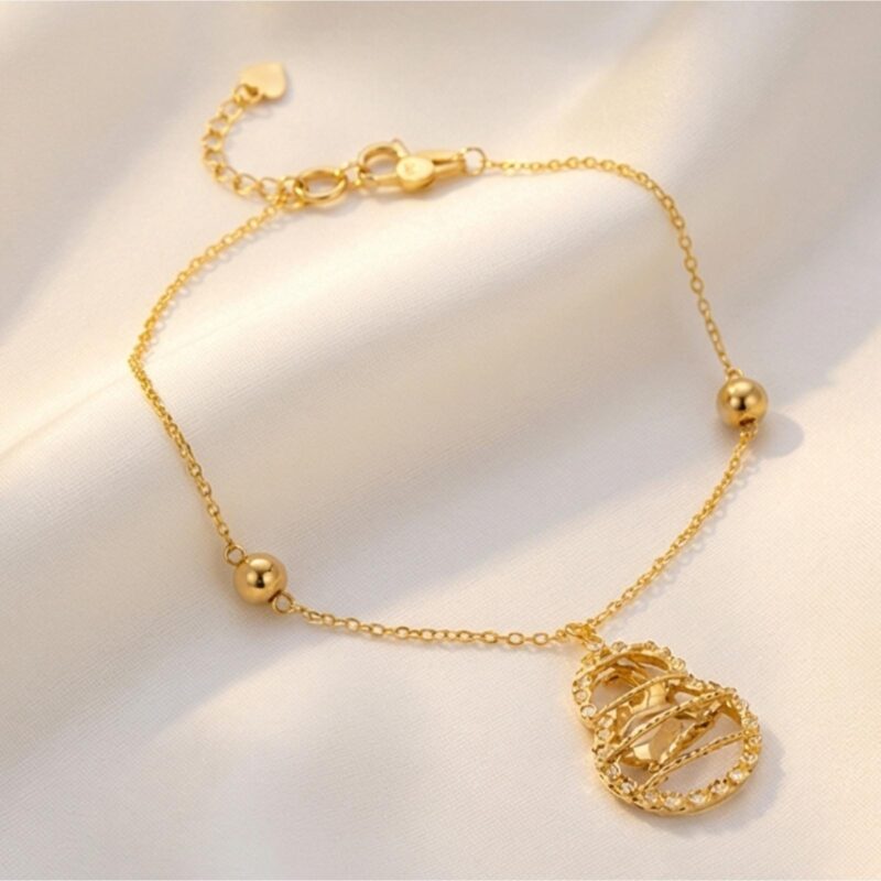 Gift Her a Bracelet: 22kt Gold Bracelets That Speak of Love