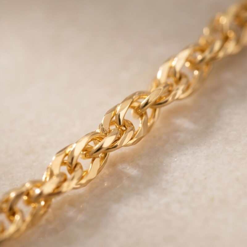 Alternative view of Opulent 22kt Gold Chain: An Exquisite Fusion of Rich Heritage and Modern Elegance