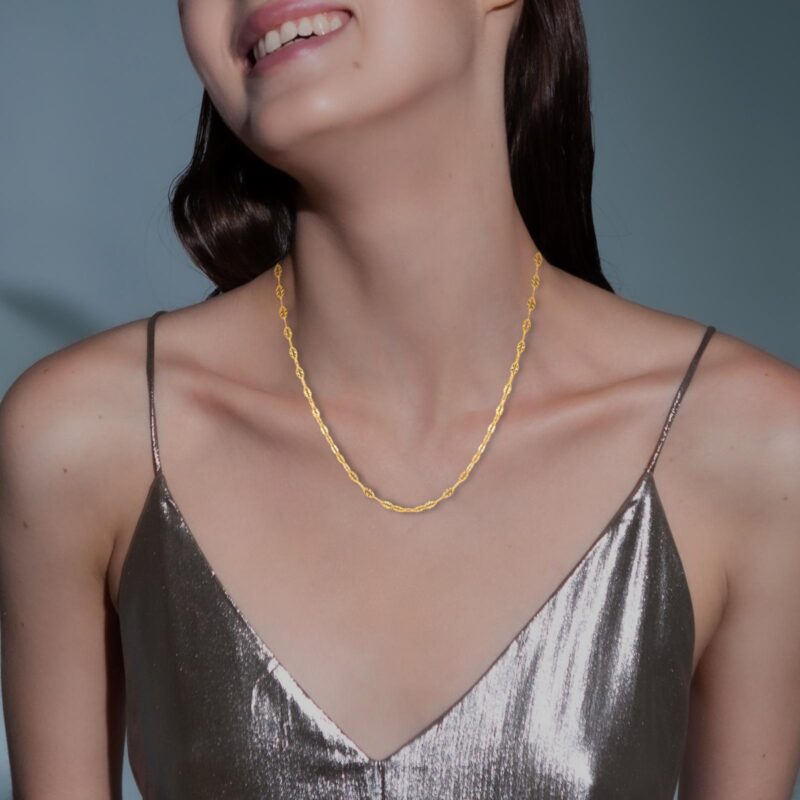 Alternative view of Timeless Beauty: 22kt Gold Chain for Every Occasion