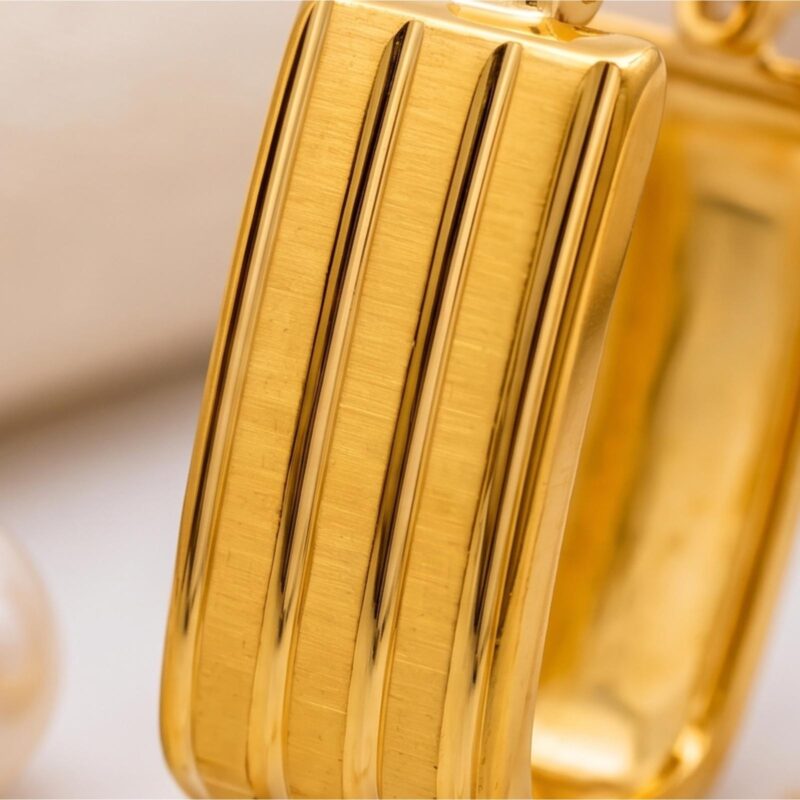 Alternative view of Exquisite 22kt Gold Bali Earrings Collection