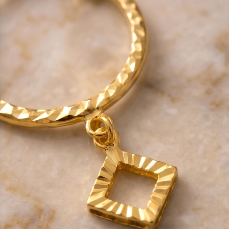 Alternative view of Timeless Beauty in 22kt Gold Hoops