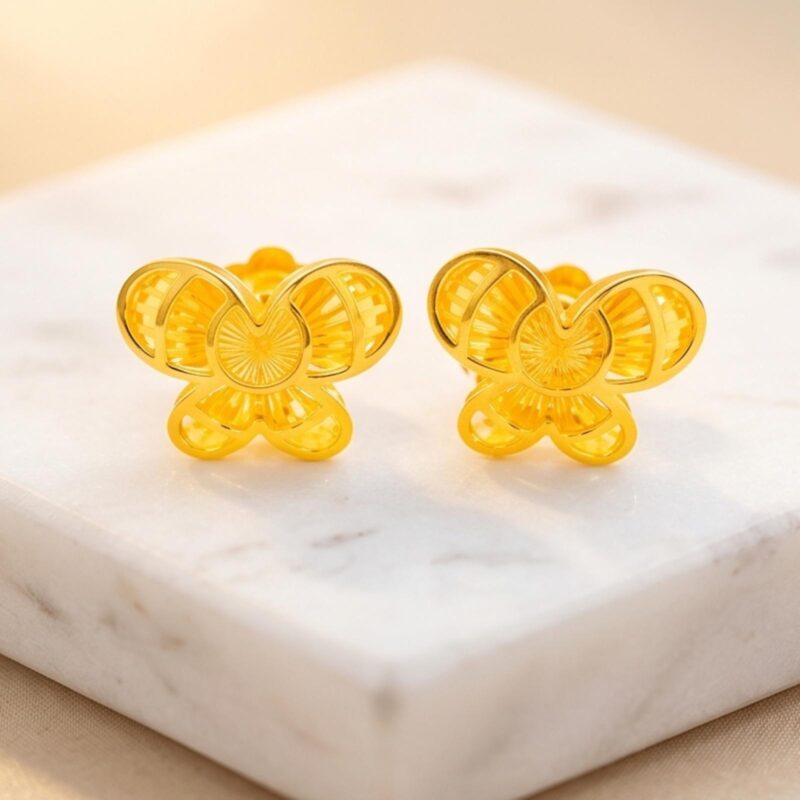 Elevate Your Look with 22kt Gold Stud Earrings
