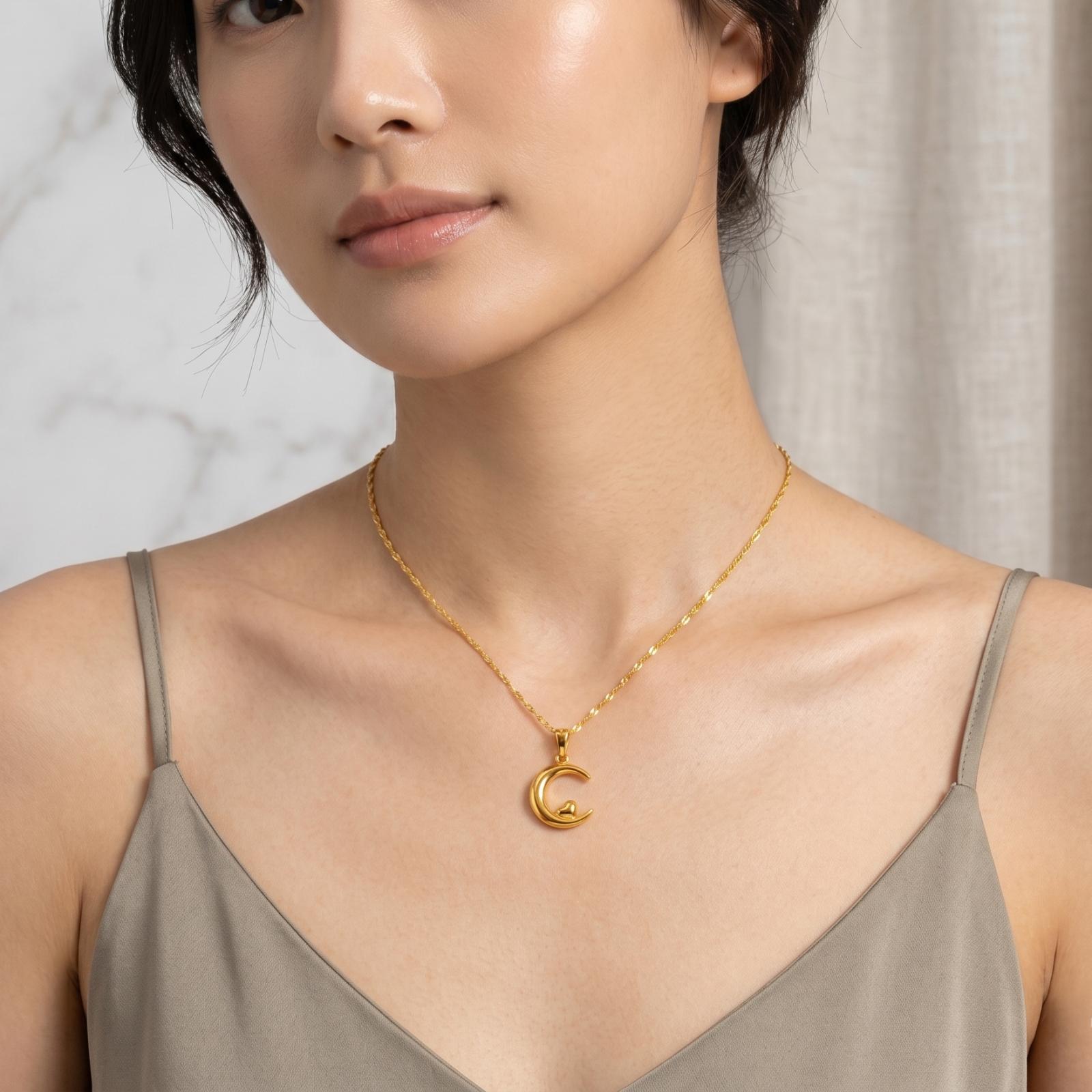 Embrace True Luxury with 21 Karat Gold Necklaces - Image 4