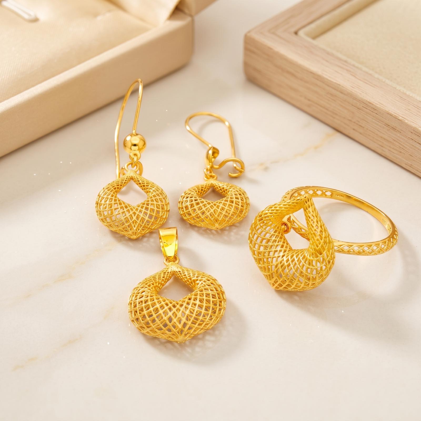 Elegant 3Tone 22K Gold Pendant Set A Harmony of Rose, White & Yellow Gold by Bafleh Jewellery - Image 5