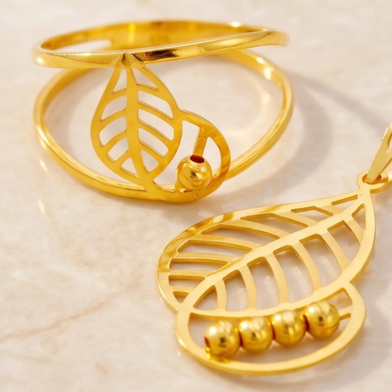Alternative view of Bafleh Jewellery 21K Yellow Gold Leaf Pendant Set with Ring and Earrings
