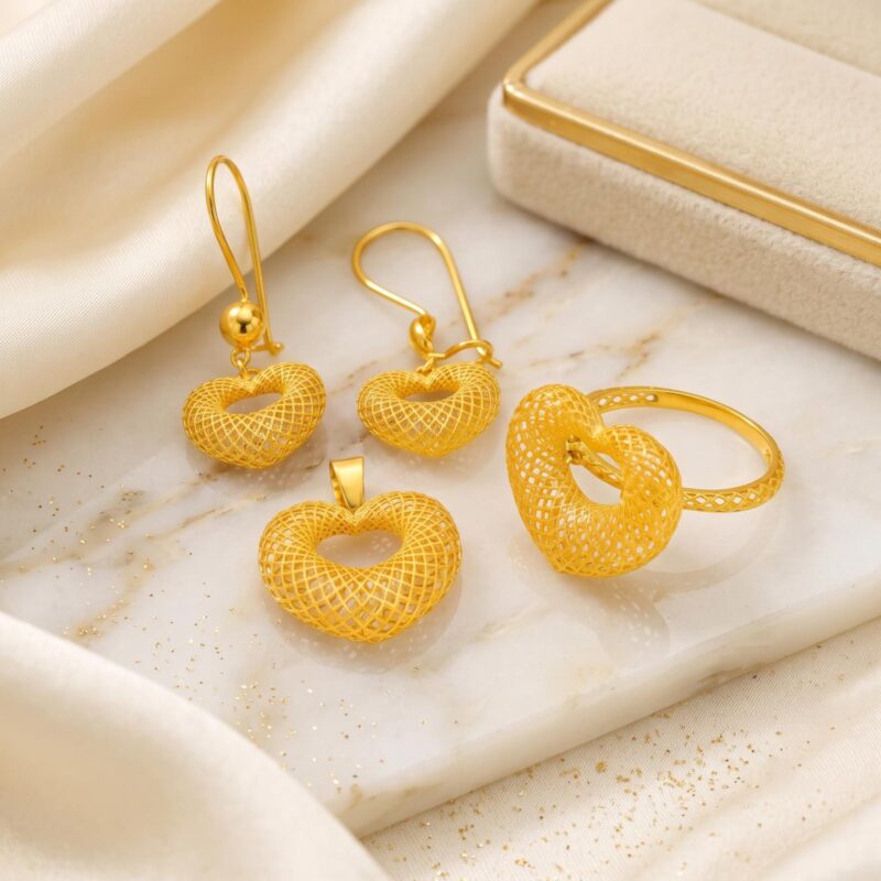 Bafleh Jewellery 21K Yellow Gold Heart Filigree Pendant Set with Matching Ring & Earrings